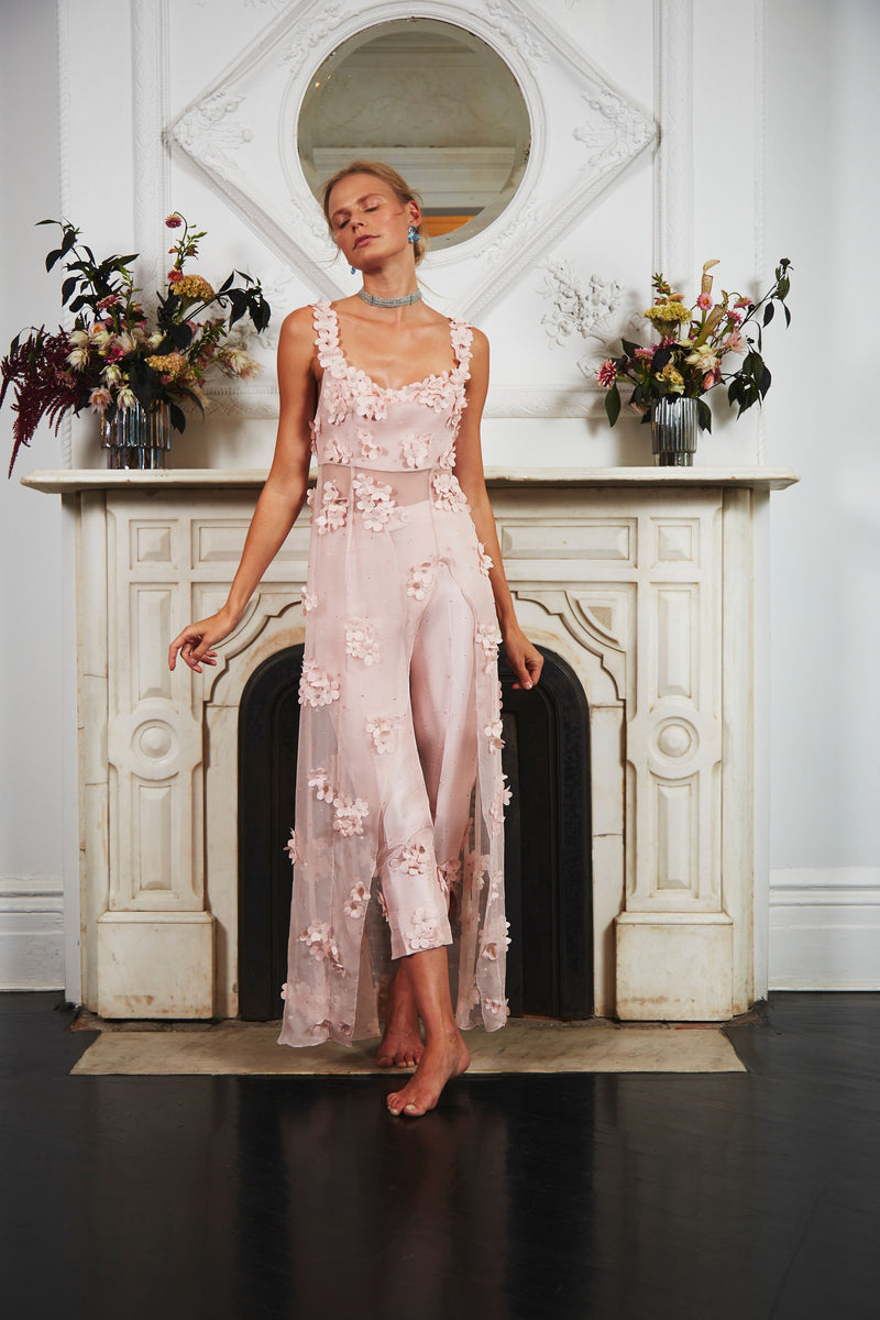 lotus pink dress Our beautiful @loujainaj looks absolutely stunning in LAYLA's pink Lotus dress! The delicate design and the baby blush pink color really highlight her elegance and style. Styled by: @stylebyadel #couture #hautecouture #fashion